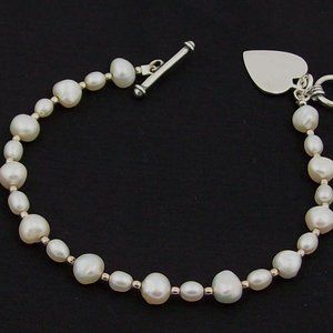 QVC Jewelry - Pearl Toggle Bracelet w/Heart Charm QVC Jewelry - Pearl Toggle Bracelet w/Heart Charm